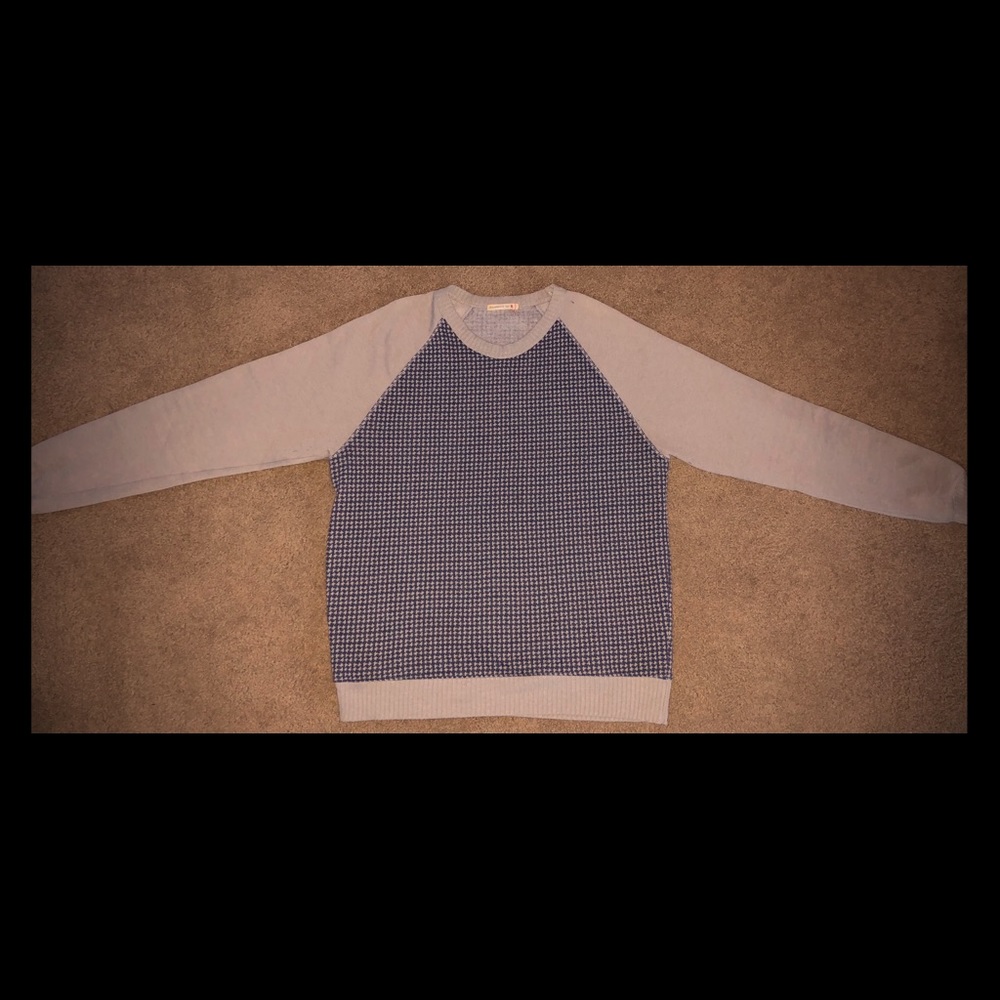 Medium Alternative Brand Sweatshirt/Sweater - UO